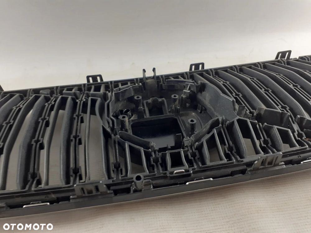 Volvo V60 CC II Grill Atrapa Chłodnicy 22-25r.32291456 - 7