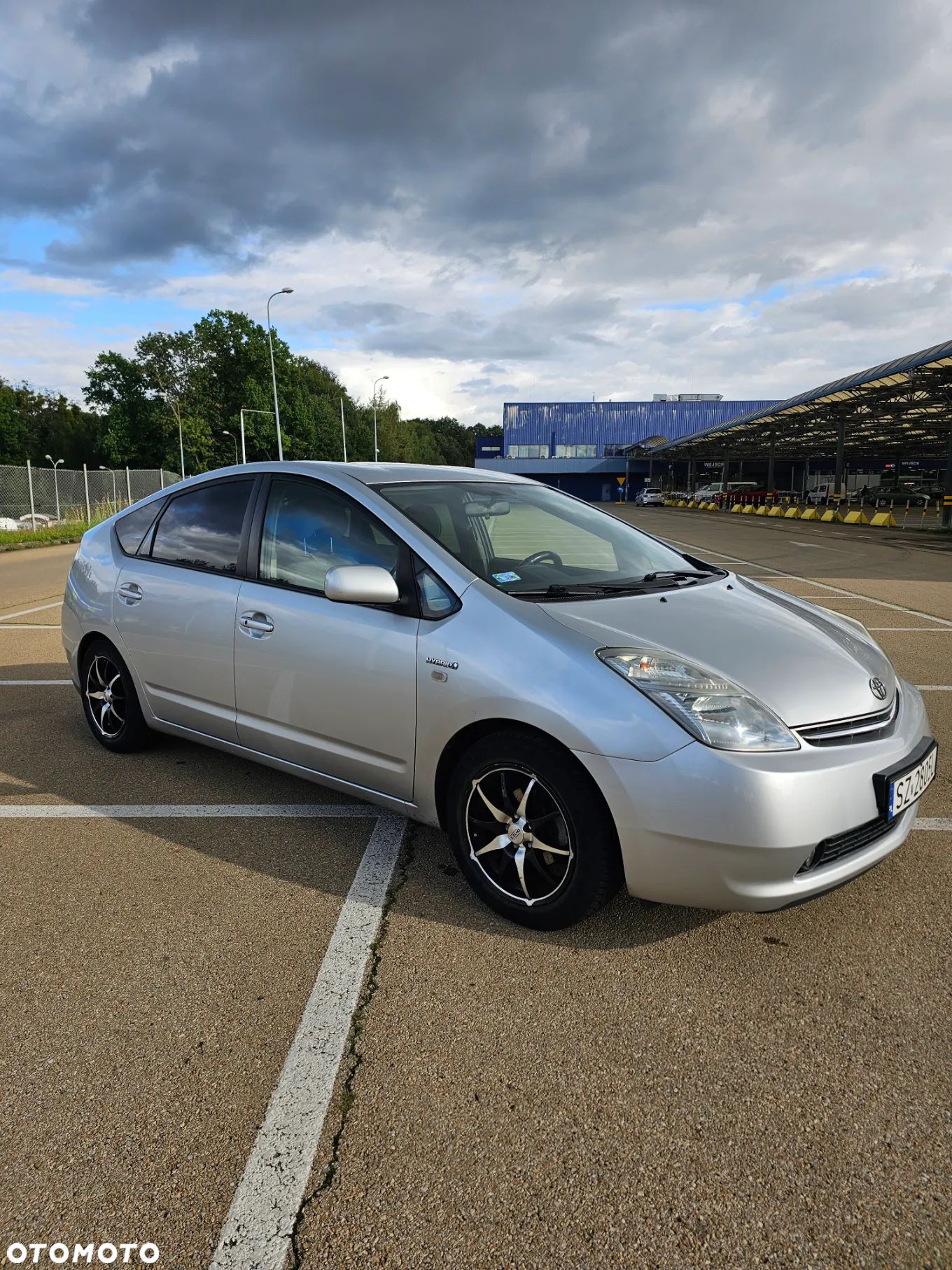 Toyota Prius - 1