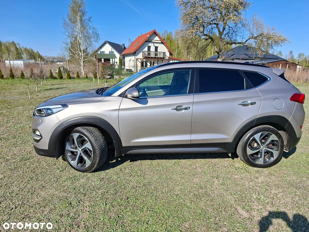 Hyundai Tucson 2.0 CRDI Premium 4WD - 2
