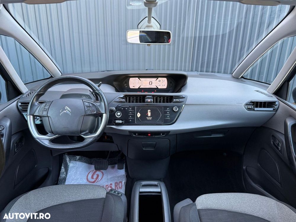 Citroën C4 Picasso - 8