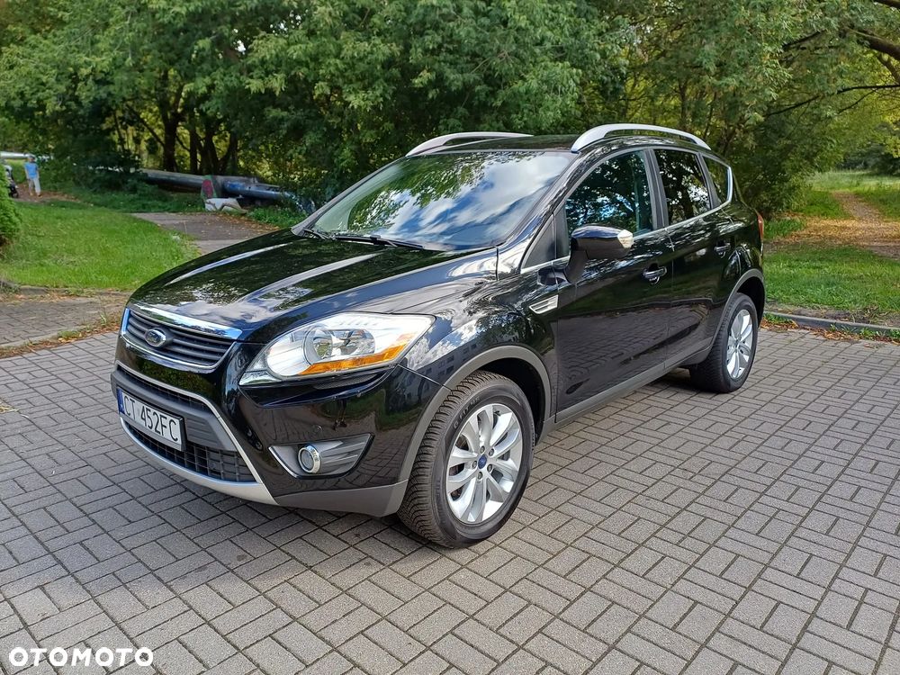 Ford Kuga 2.0 TDCi 2x4 Titanium - 5