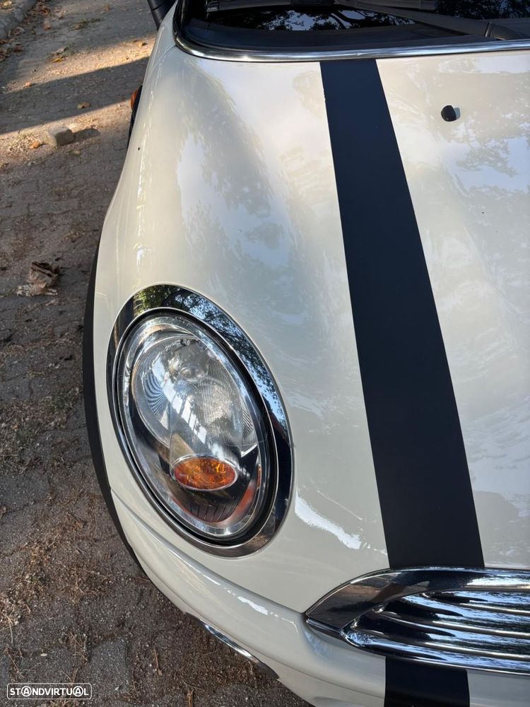MINI 3 Portas Cooper D - 10