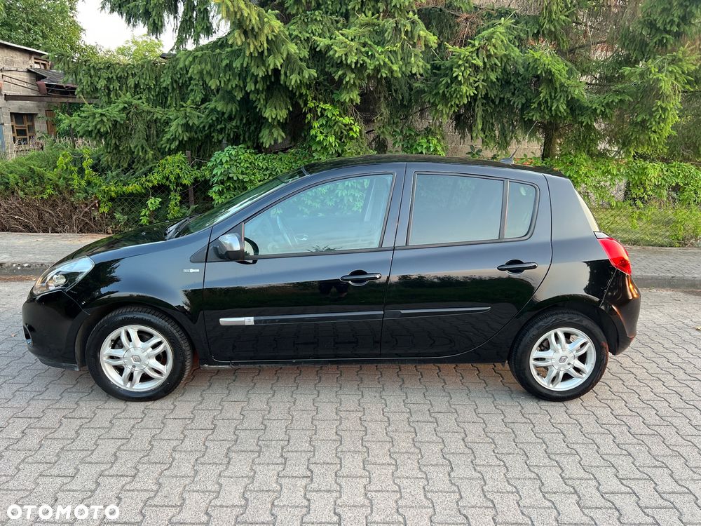 Renault Clio 1.6 16V Night&Day - 4