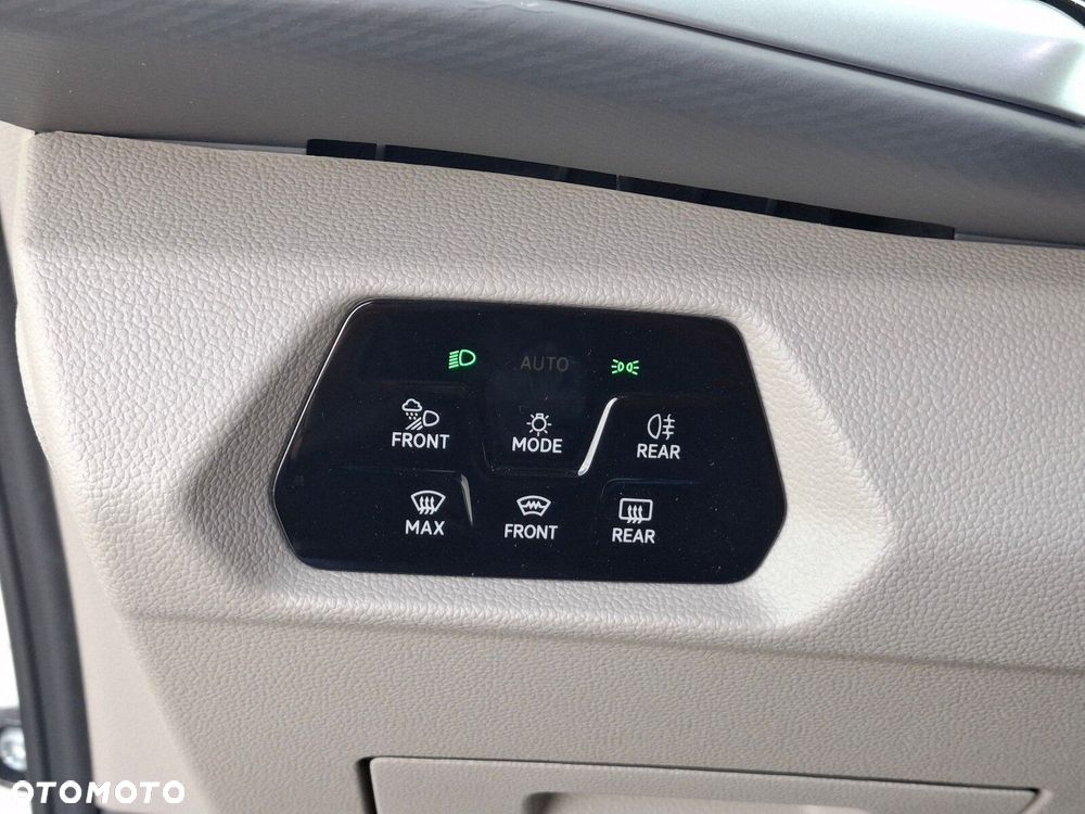 Volkswagen Multivan 2.0 TDI L2 Edition DSG - 30
