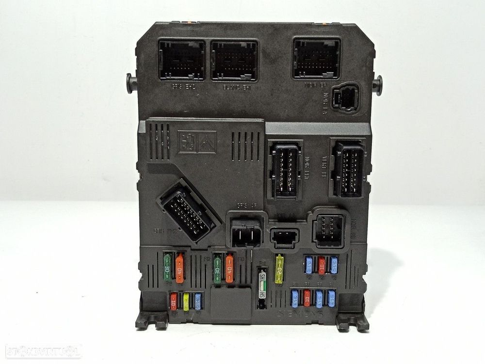 CAIXA DE RELÉS/ FUSÍVEIS PEUGEOT 206 BERLINA LOOK - 1