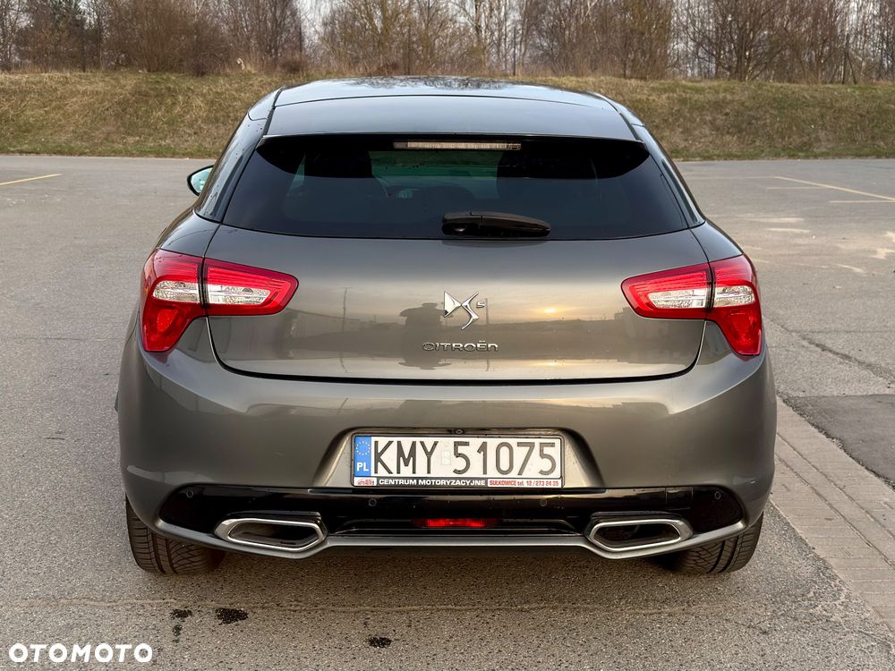 Citroën DS5 HDi 165 Business - 11
