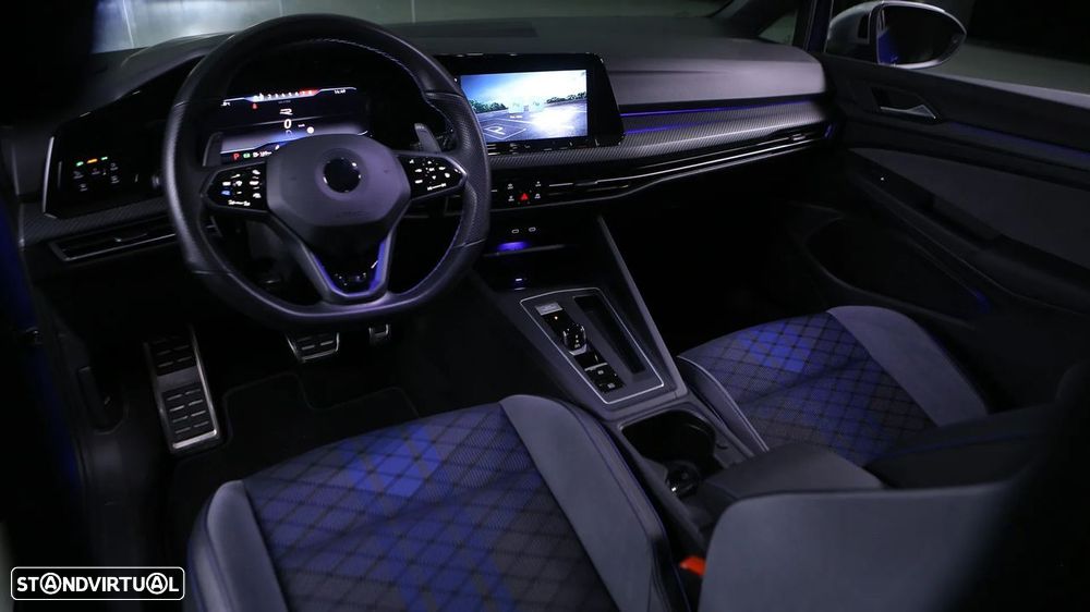 VW Golf 2.0 TSI R DSG - 30