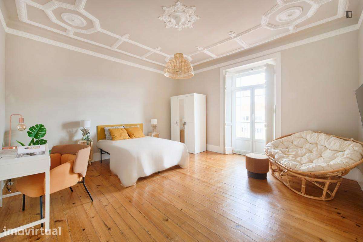 Quarto - localizado em Marquês de Pombal Lisbon - Grande imagem: 2/18