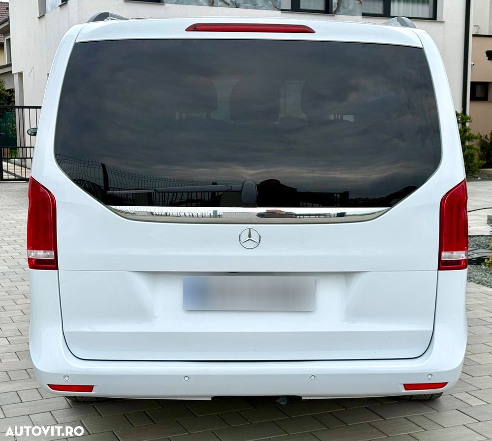 Mercedes-Benz V 300 d Lang 4Matic 9G-TRONIC Avantgarde Edition - 12