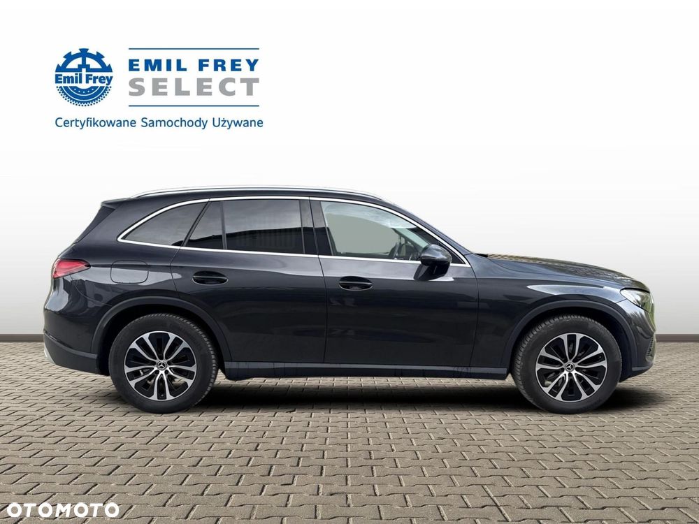 Mercedes-Benz GLC - 7