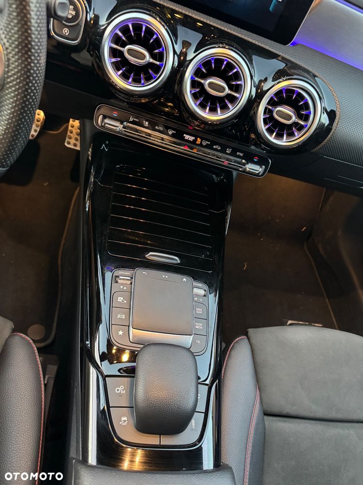 Mercedes-Benz Klasa A 45 S AMG 4-Matic Special Edition 1 8G-DCT - 18