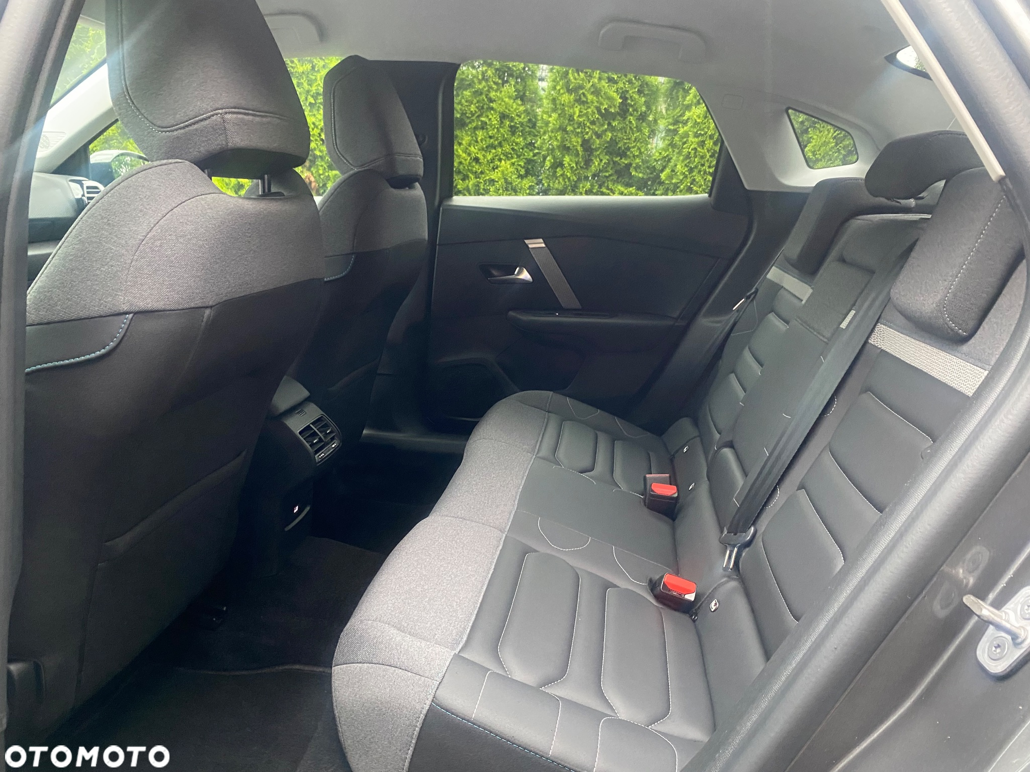 Citroën C4X 1.2 PureTech Shine Pack S&S EAT8 - 30