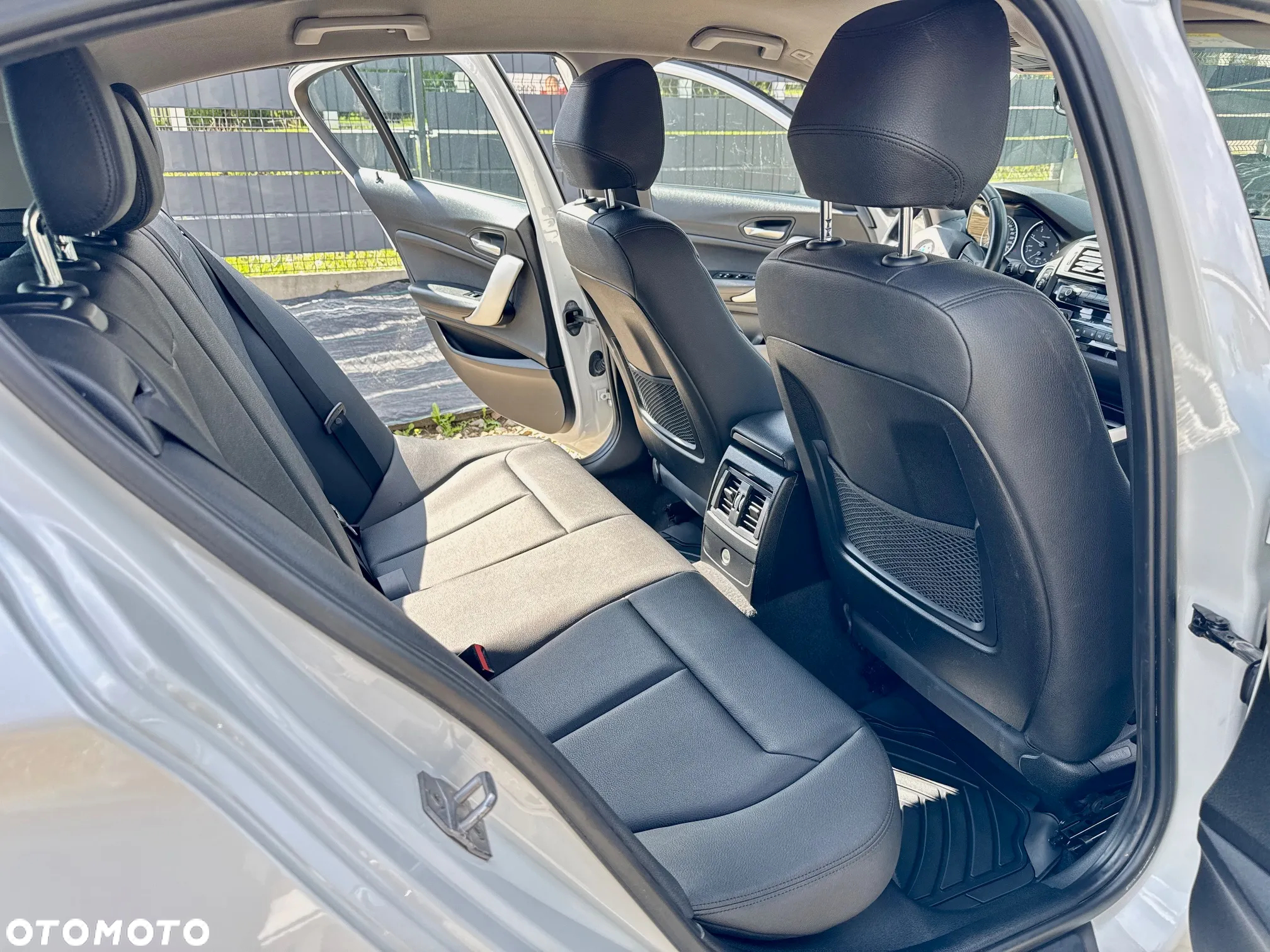 BMW Seria 1 - 20