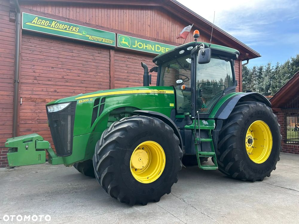 John Deere 8285R - 1