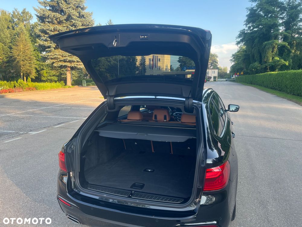 BMW Seria 5 530d xDrive M Sport sport - 13
