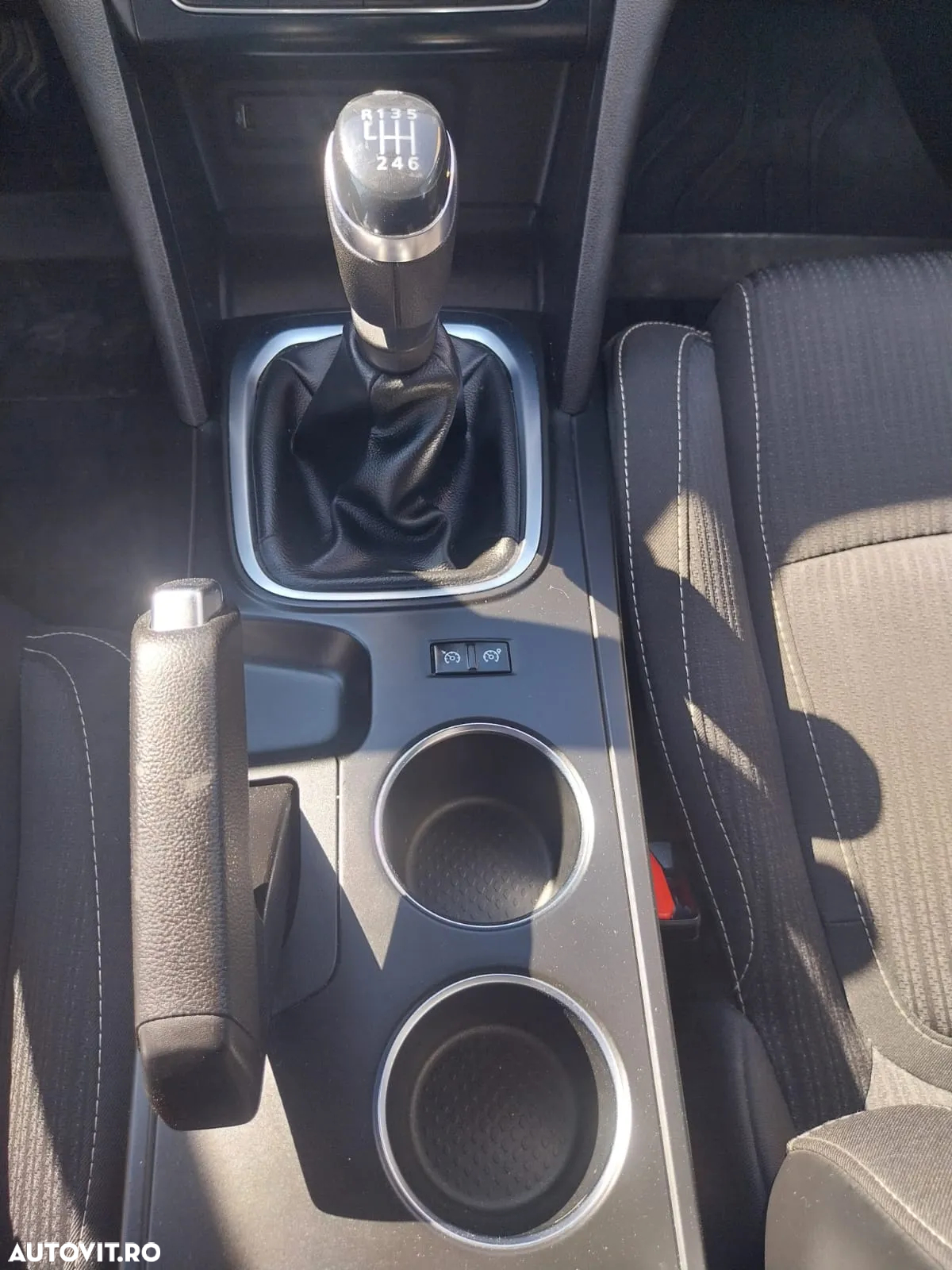 Renault Megane TCE GPF Zen - 11