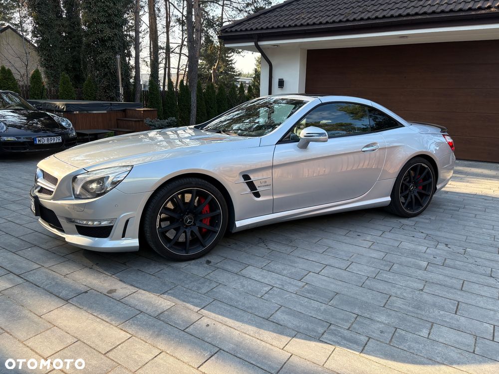 Mercedes-Benz SL 63 AMG - 4