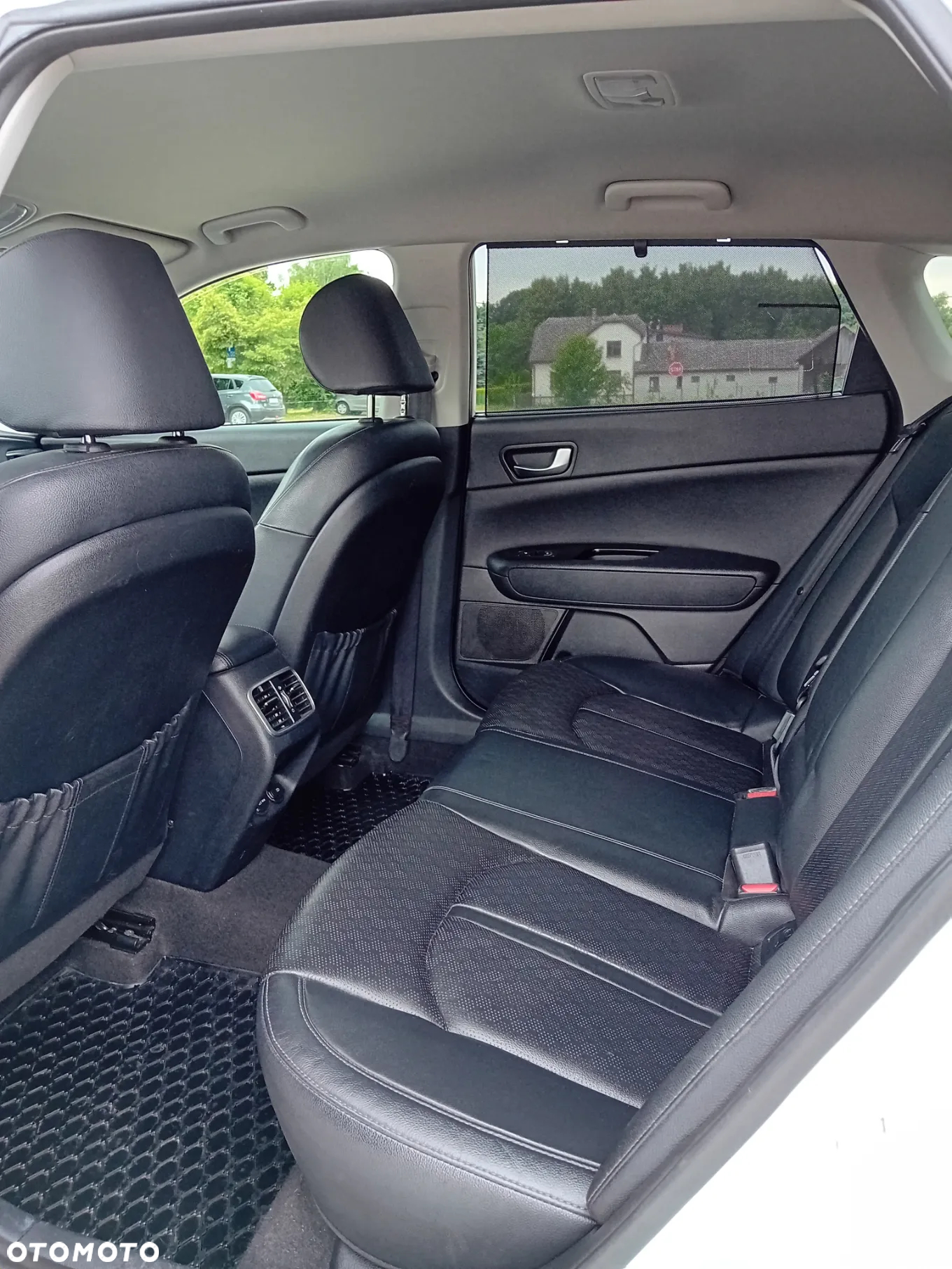 Kia Optima - 15