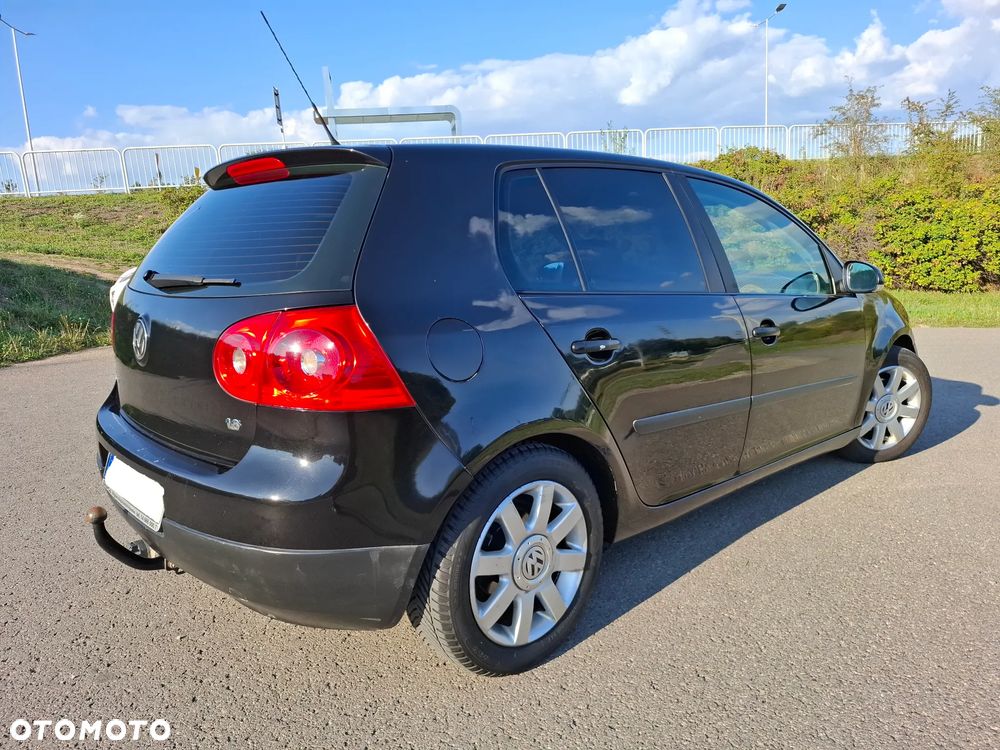 Volkswagen Golf 1.6 Comfortline - 8