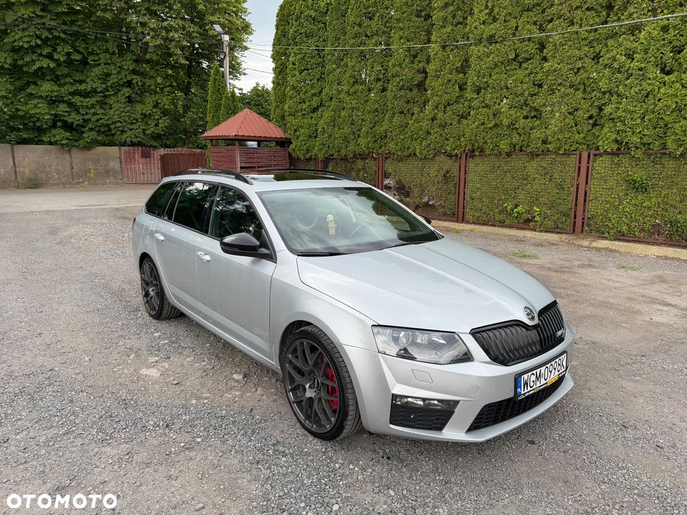 Skoda Octavia 2.0 TDI RS DSG - 12