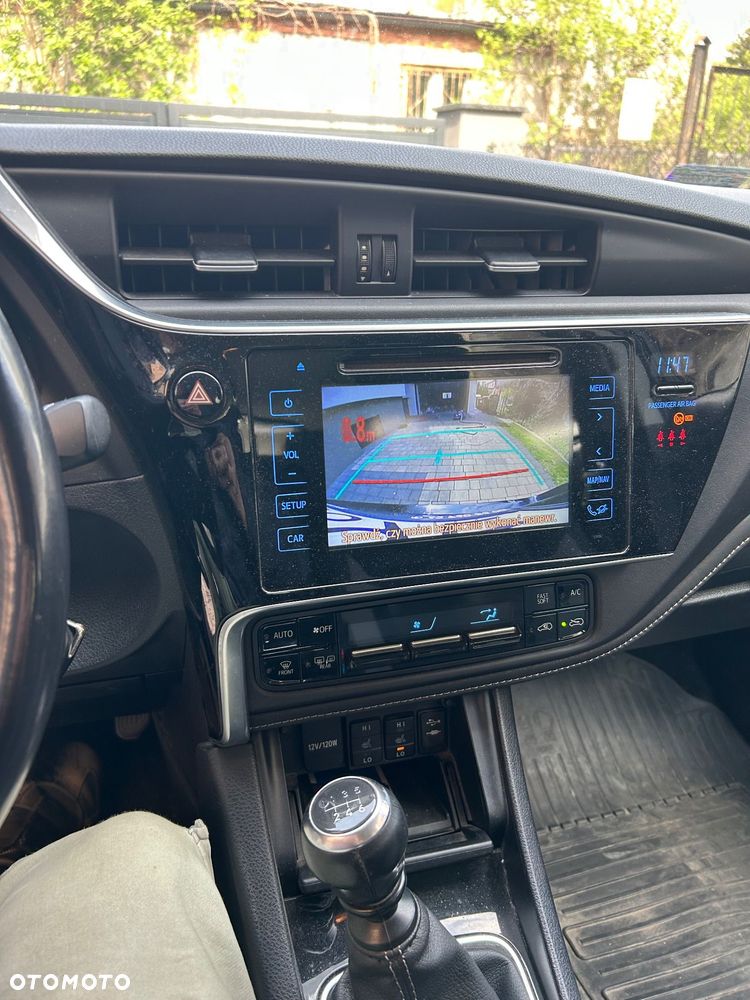 Toyota Auris 1.6 Comfort - 6