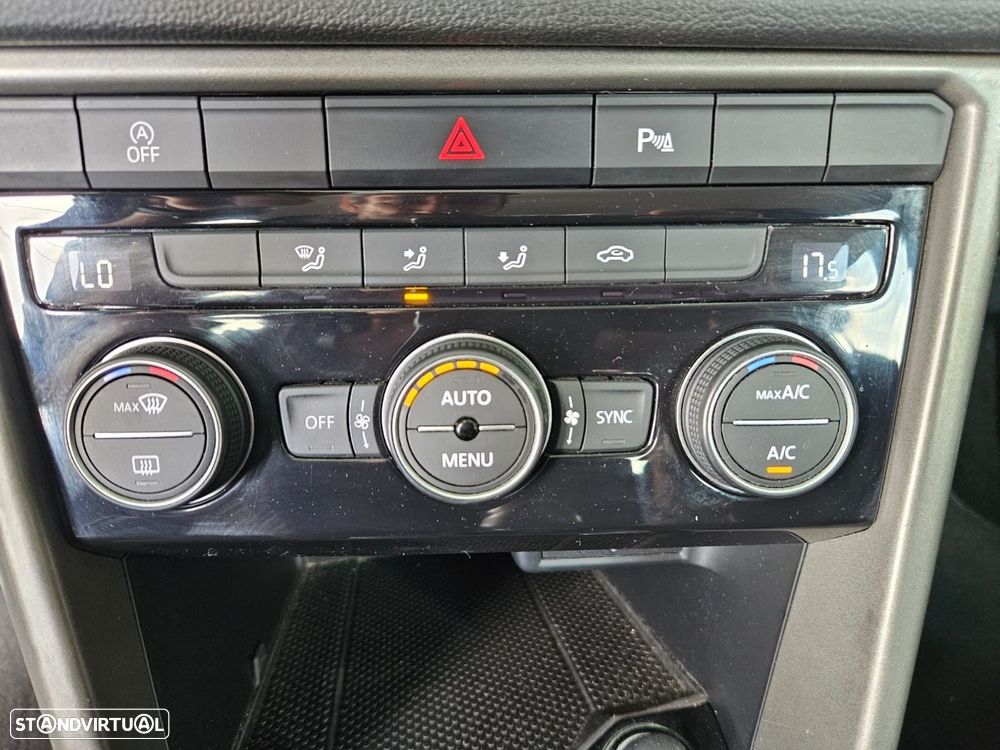 VW T-Roc 1.0 TSI Life - 35