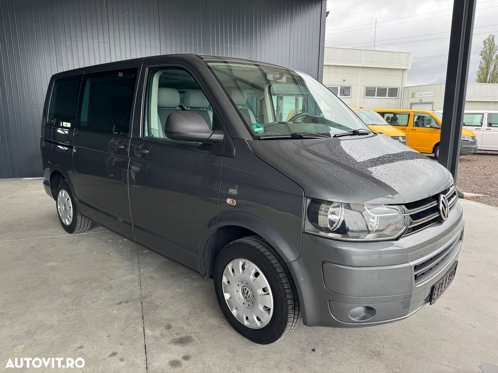 Volkswagen Caravelle - 2