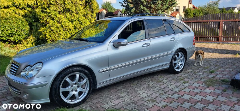 Mercedes-Benz Klasa C 200 Kompressor Avantgarde Sport Edition - 29