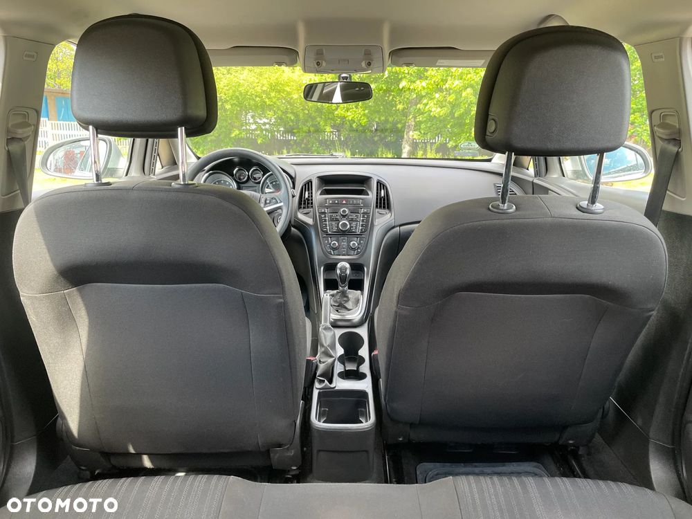 Opel Astra 1.6 Essentia - 12