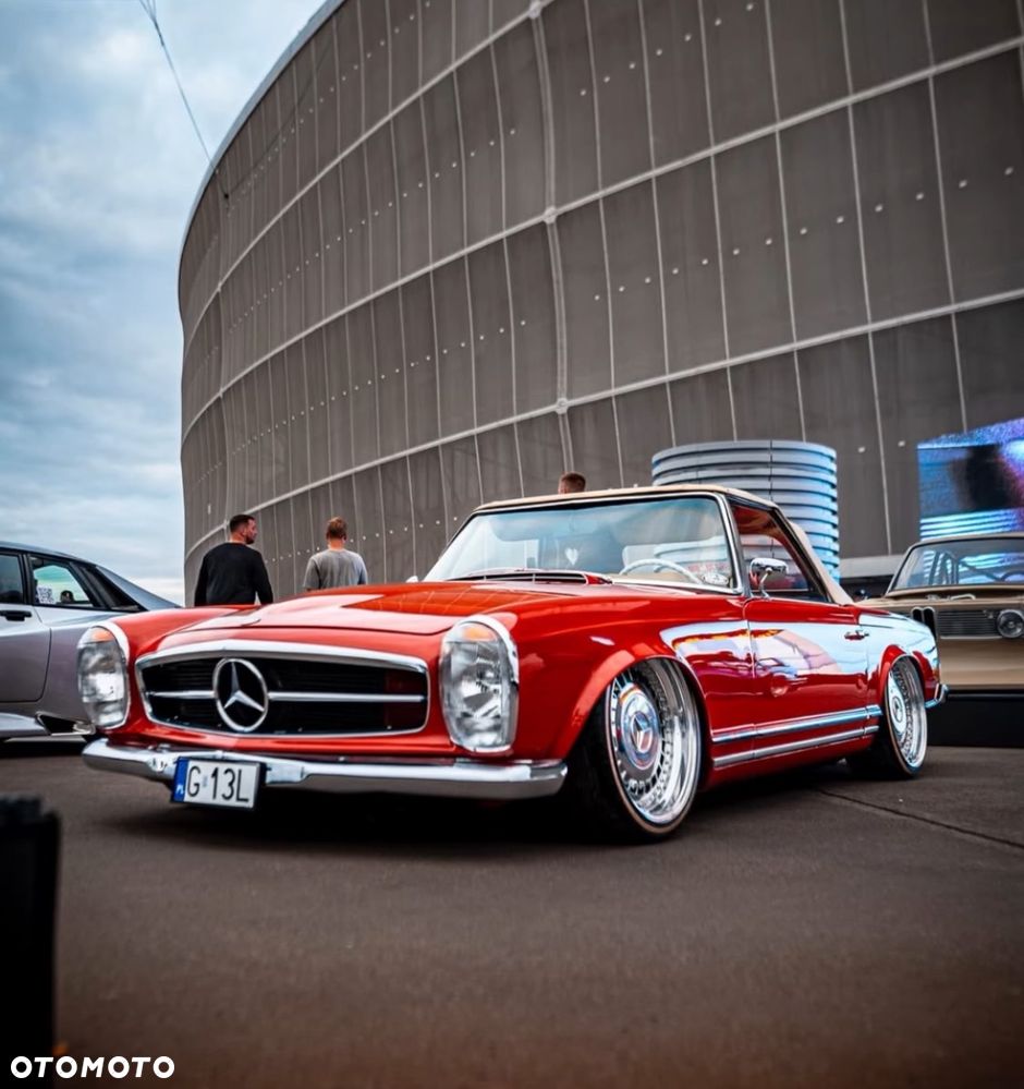 Mercedes-Benz SL - 8