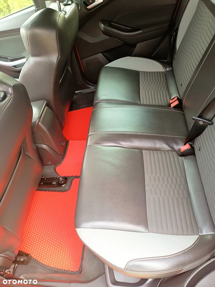 Ford Focus - 15