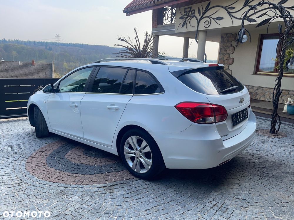 Chevrolet Cruze 1.7TD LT+ - 32
