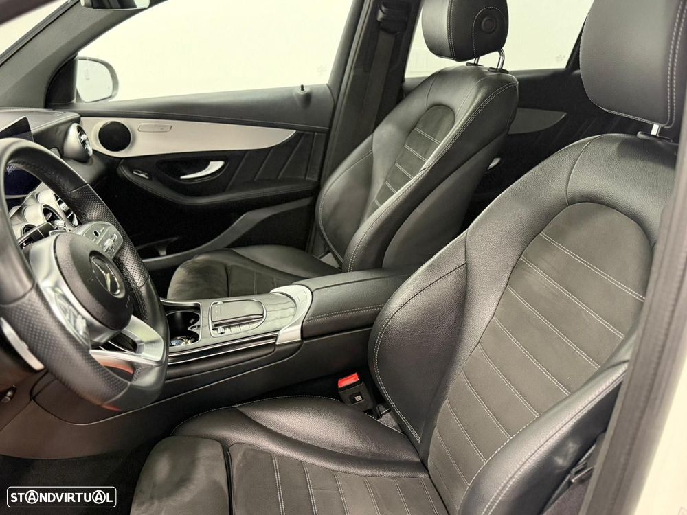 Mercedes-Benz GLC 300 de Coupé 4Matic - 4