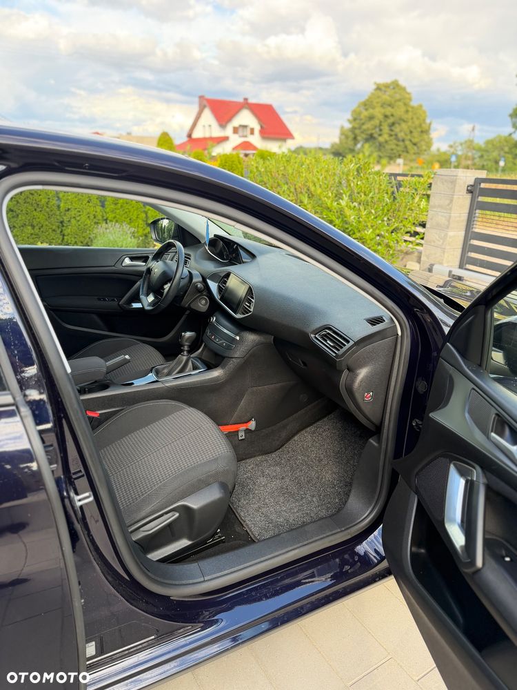Peugeot 308 1.2 PureTech Access S&S - 12