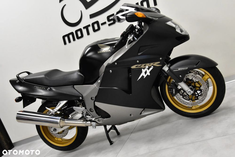 Honda CBR - 7