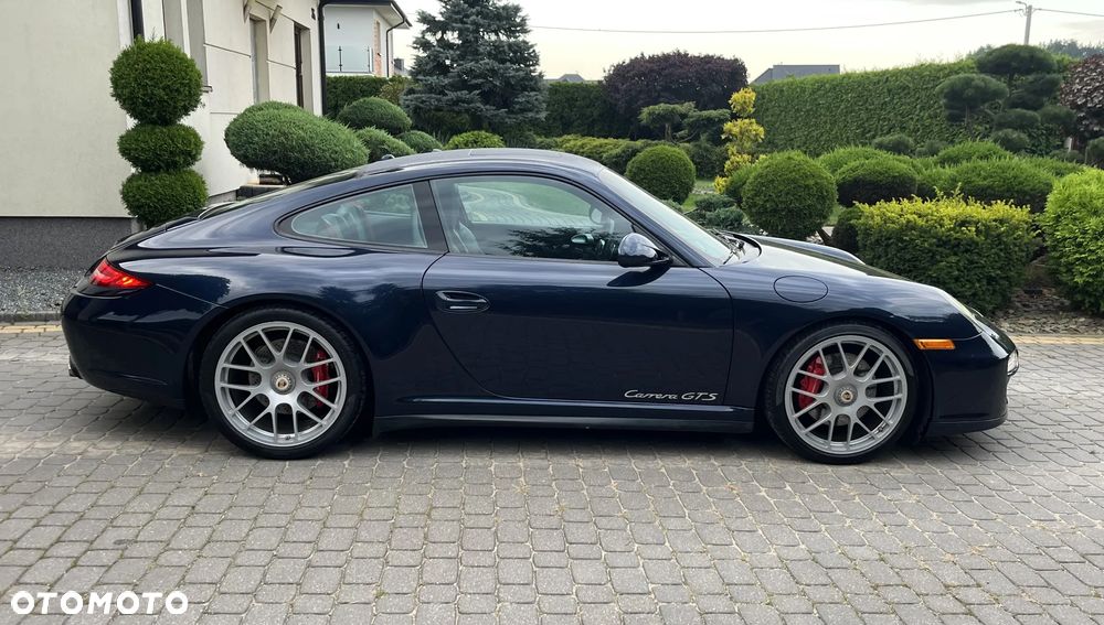Porsche 911 Carrera GTS PDK - 4