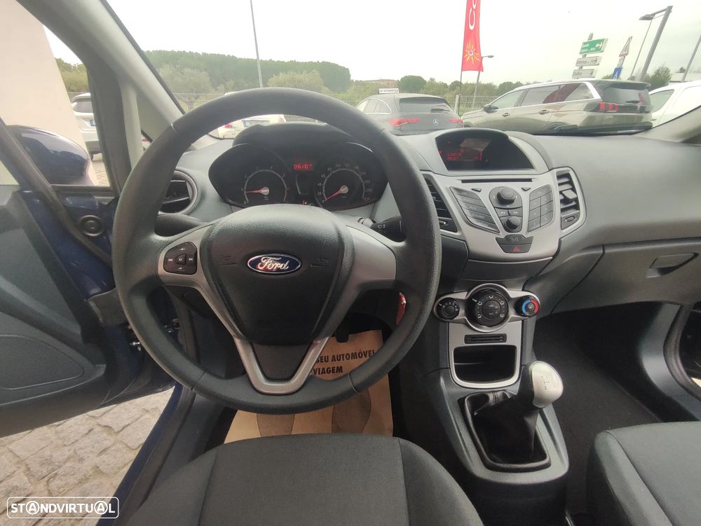 Ford Fiesta 1.25 Trend - 30