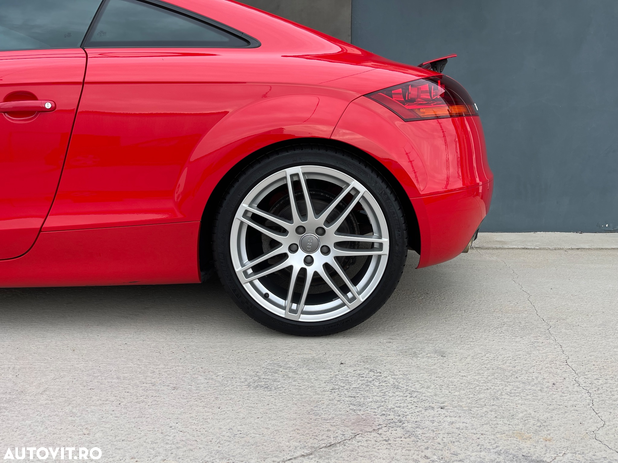 Audi TT Coupe 2.0 TDI quattro - 15