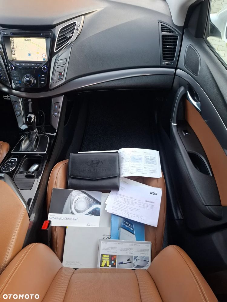 Hyundai i40 i40cw 1.7 CRDi Automatik Premium - 13