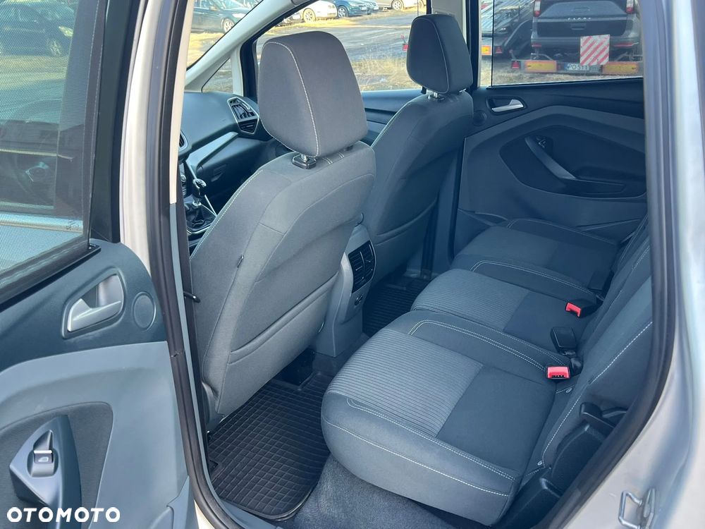 Ford C-MAX 2.0 TDCi Titanium - 26