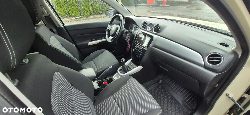Suzuki Vitara 1.6 Premium 2WD - 13