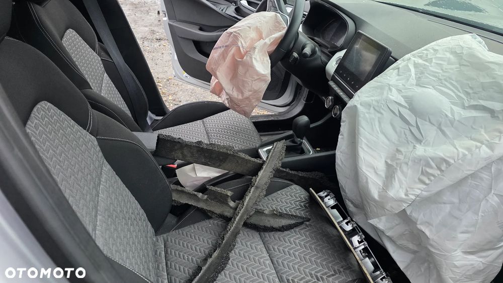 Renault Clio 1.6 E-TECH Zen - 10