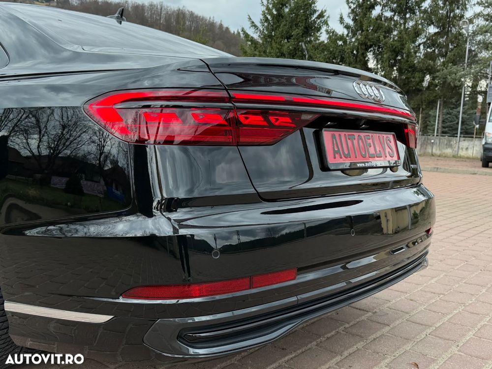 Audi A8 55 TFSI quattro Tiptronic - 11