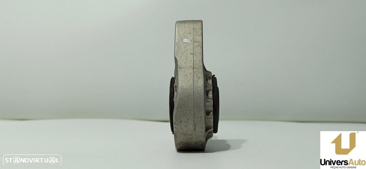 SUPORTE CAIXA FORD FOCUS TURNIER ACTIVE - 2