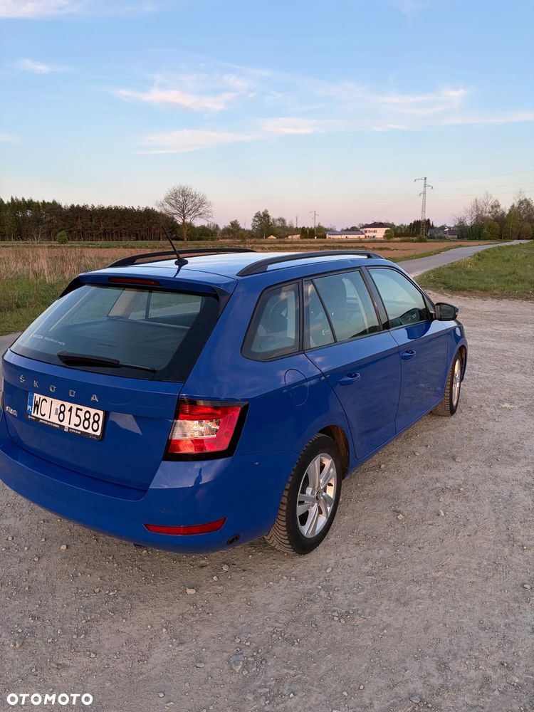 Skoda Fabia 1.0 Ambition - 4