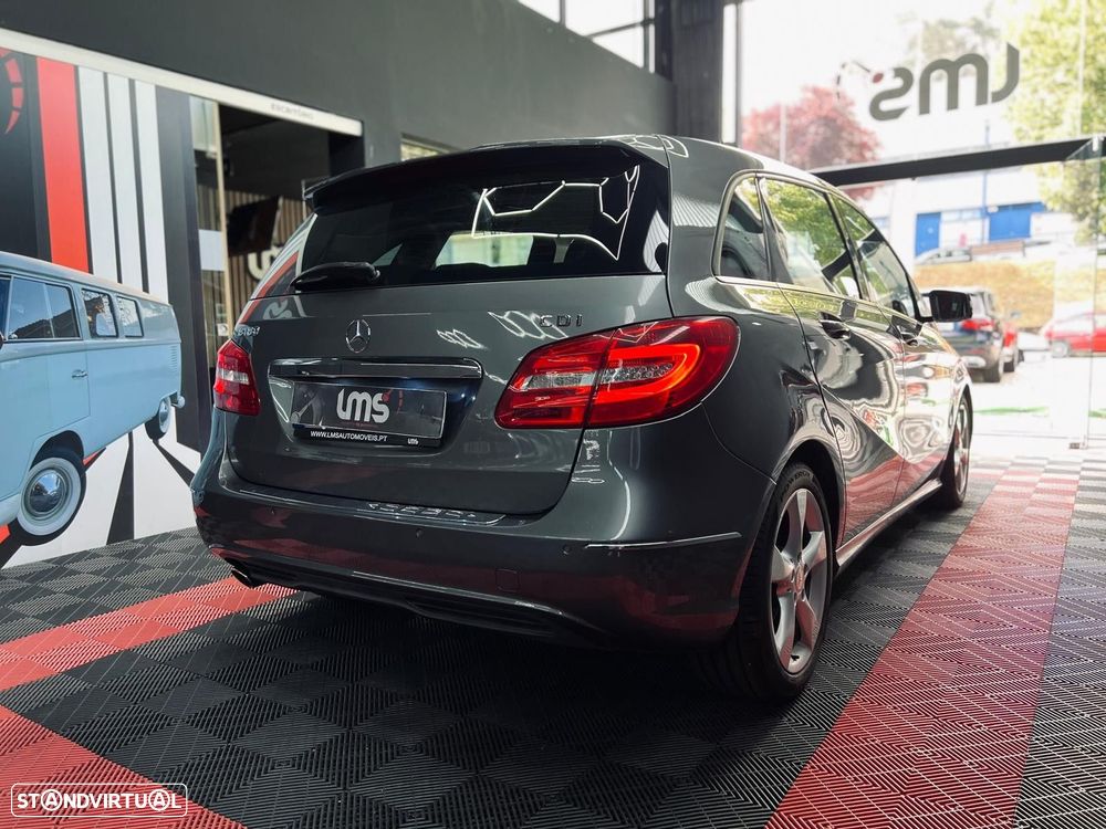Mercedes-Benz B 180 CDI BlueEFFICIENCY Aut. - 11
