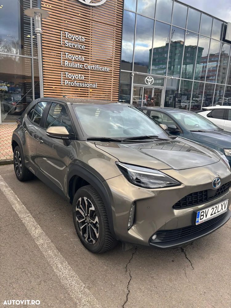 Toyota Yaris Cross 1.5 VVT-i HSD 4x2 Dynamic - 4