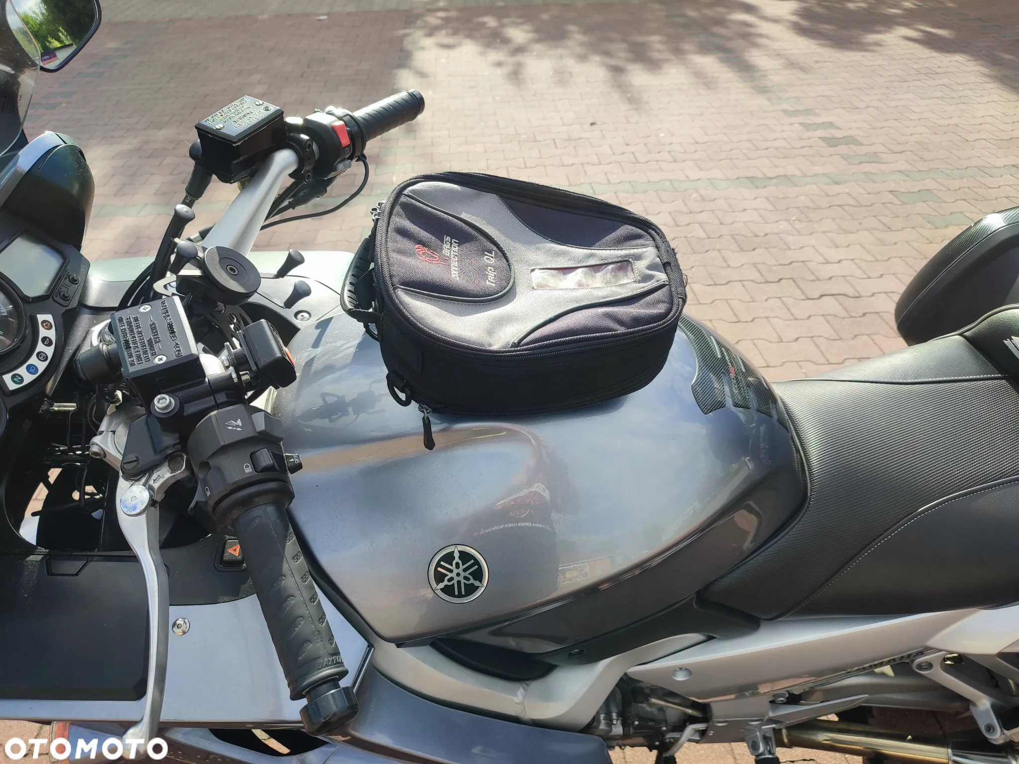 Yamaha FJR - 7