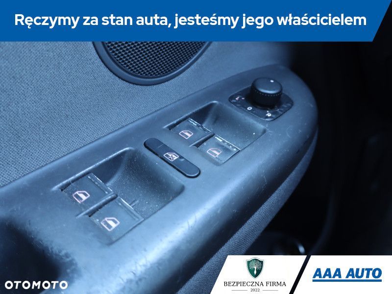 Volkswagen Golf Plus - 16