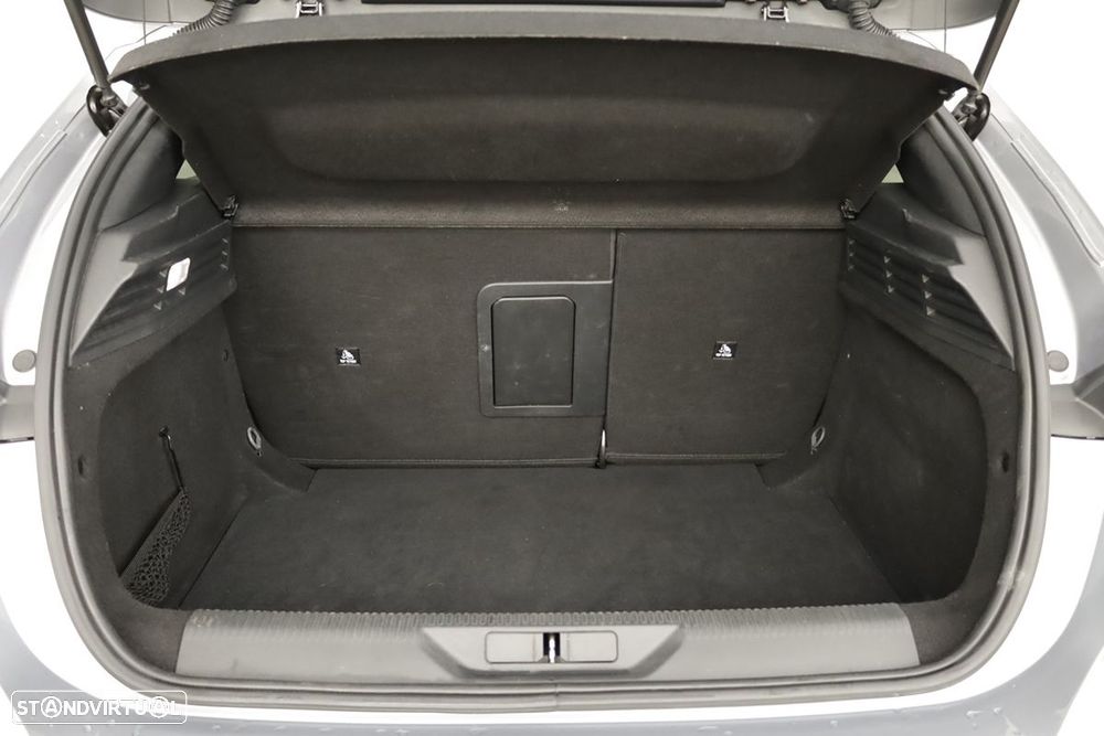 Peugeot 308 1.2 PureTech GT EAT8 - 23